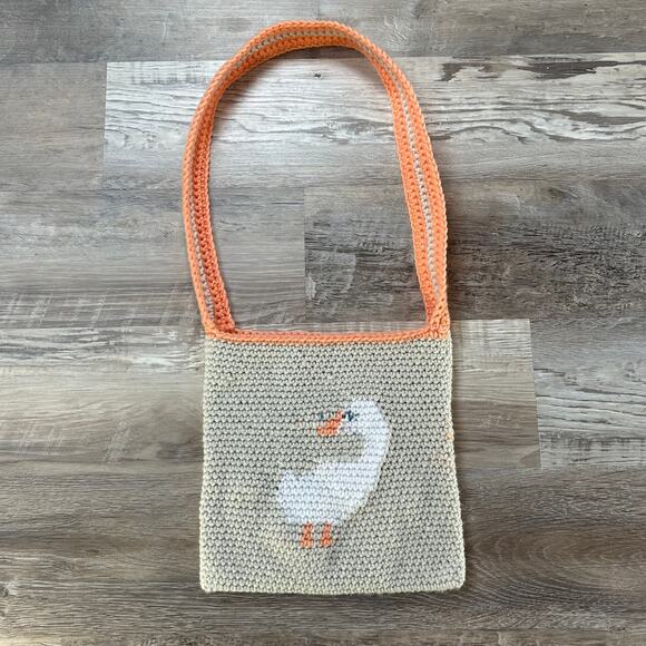 Handmade Crochet Goose Shoulder Bag Cream & Orange Retro Animalcore Tote - Picture 2 of 5